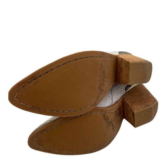 Jeffrey Campbell Cromwell White Snake Embossed Ankle Western Booties Size 7 - Picture 5 of 8